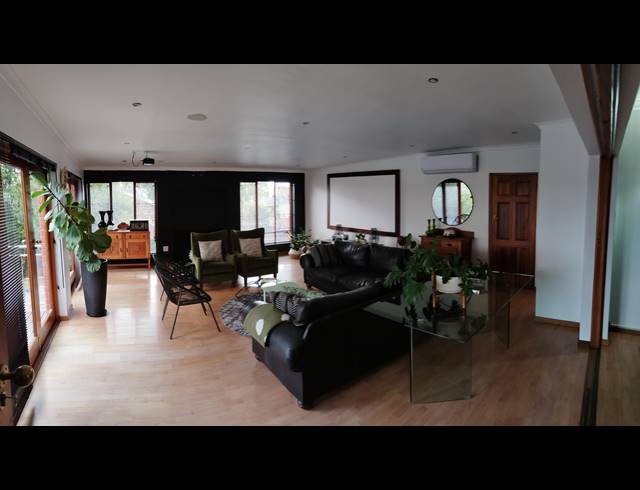 4 BEDROOM HOUSE FOR SALE IN WINTERHOEK PARK